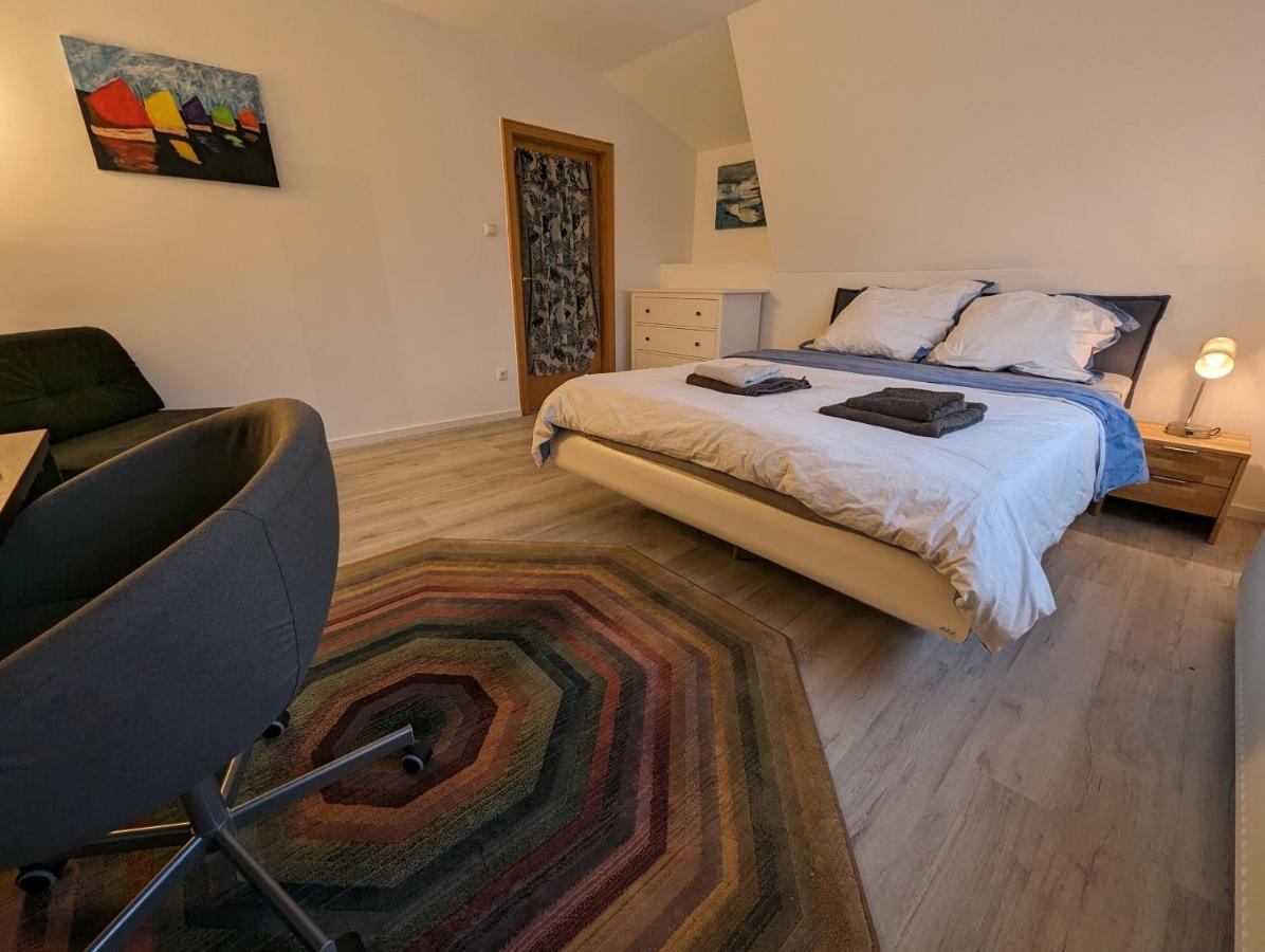 Gemuetliche Zimmer Im Herzen Der Stadt Em-Apartments Deutschland Bielefeld Exteriér fotografie