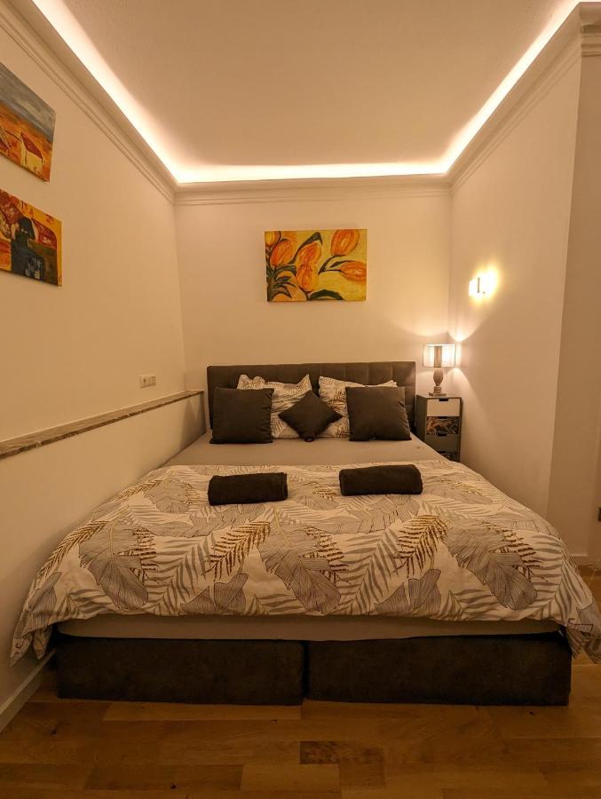 Gemuetliche Zimmer Im Herzen Der Stadt Em-Apartments Deutschland Bielefeld Exteriér fotografie